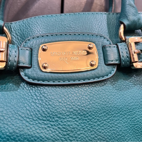 Michael Kors Hamilton East West Sea Green Pebbled Leather Bag/Tote EUC - Picture 4 of 13